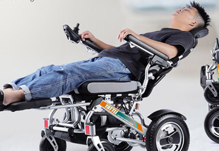 YATTLL-YE200: silla de ruedas eléctrica Plegable ligera de viaje